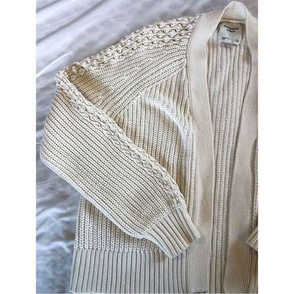 Abercrombie & Fitch Cardigan Sweater | Open Front Chunky Cable Knit Cream - Picture 3 of 12